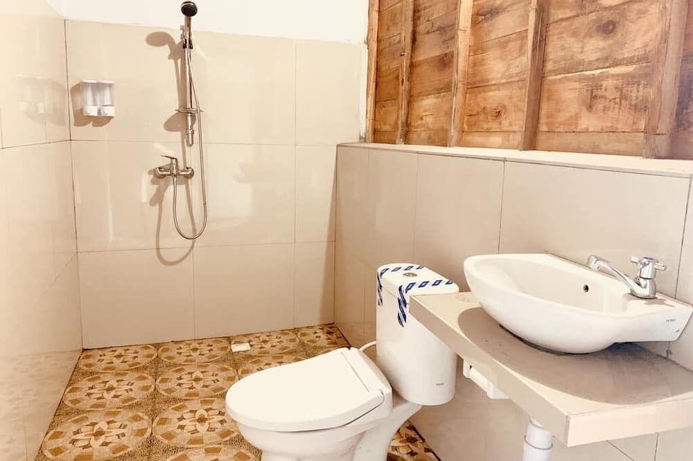 Photo of Bathroom in Klumpu