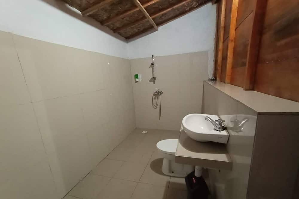 Photo of Bathroom in Klumpu
