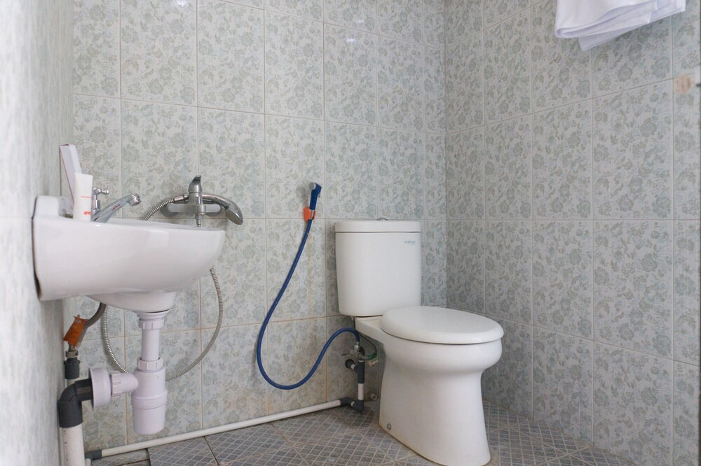 Photo of Bathroom in Cijulang