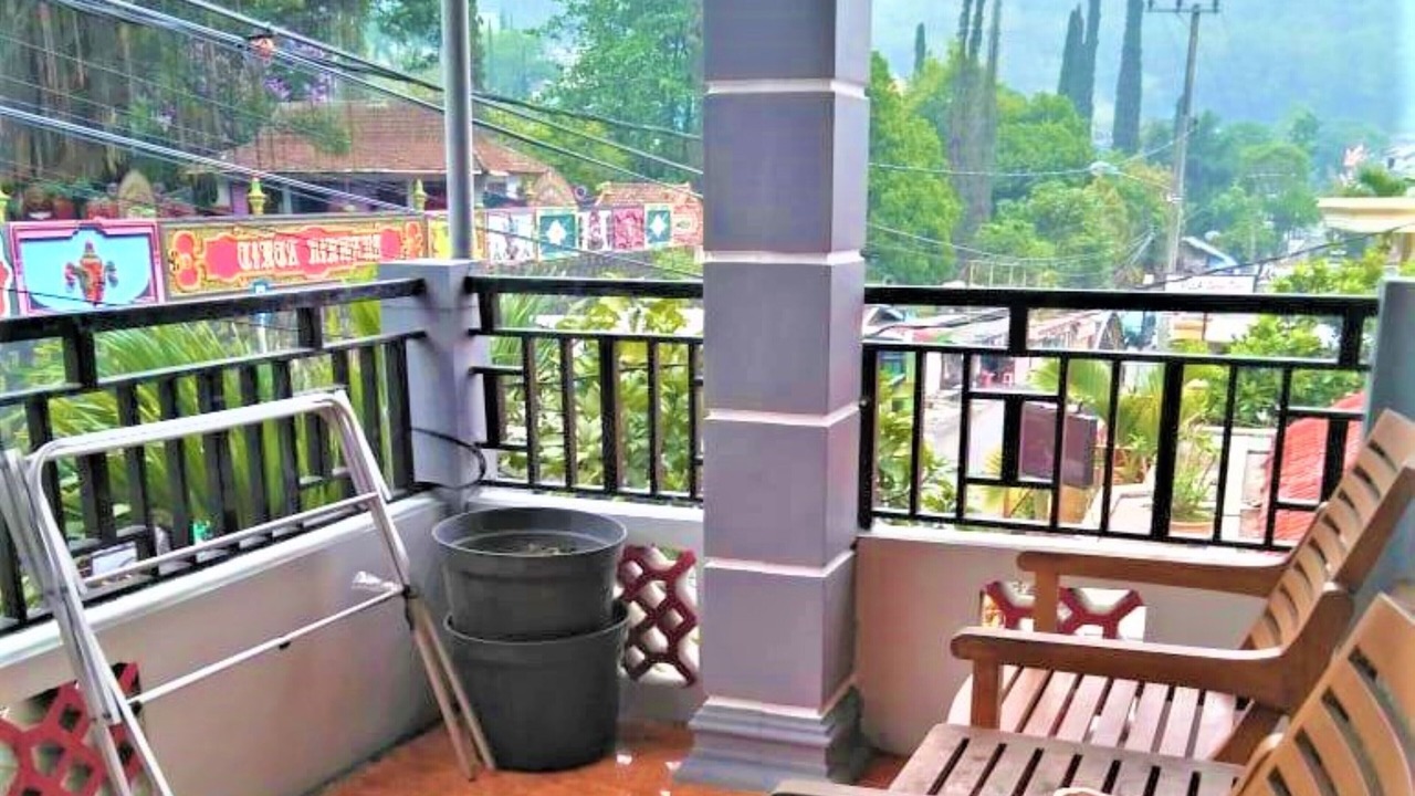 Photo of Patio Balcony in Sidomulyo