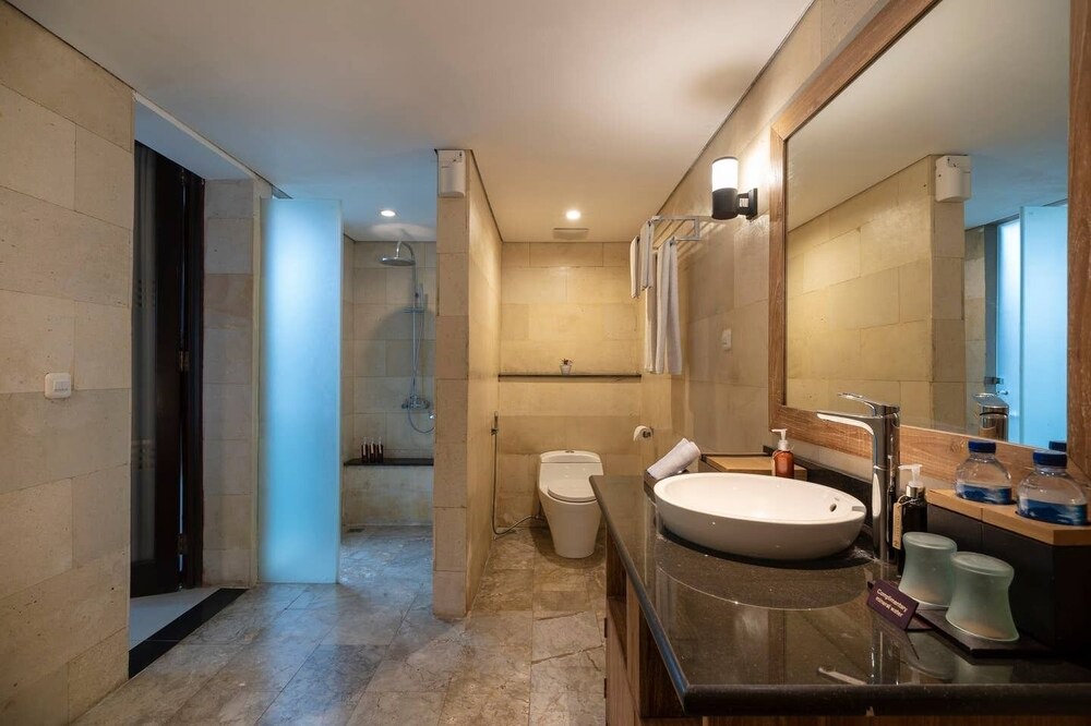 Photo of Bathroom in Jungut Batu