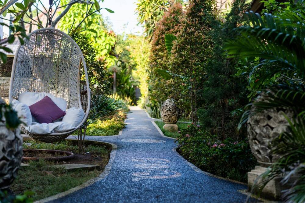 Photo of Outdoor in Mushroom Bay