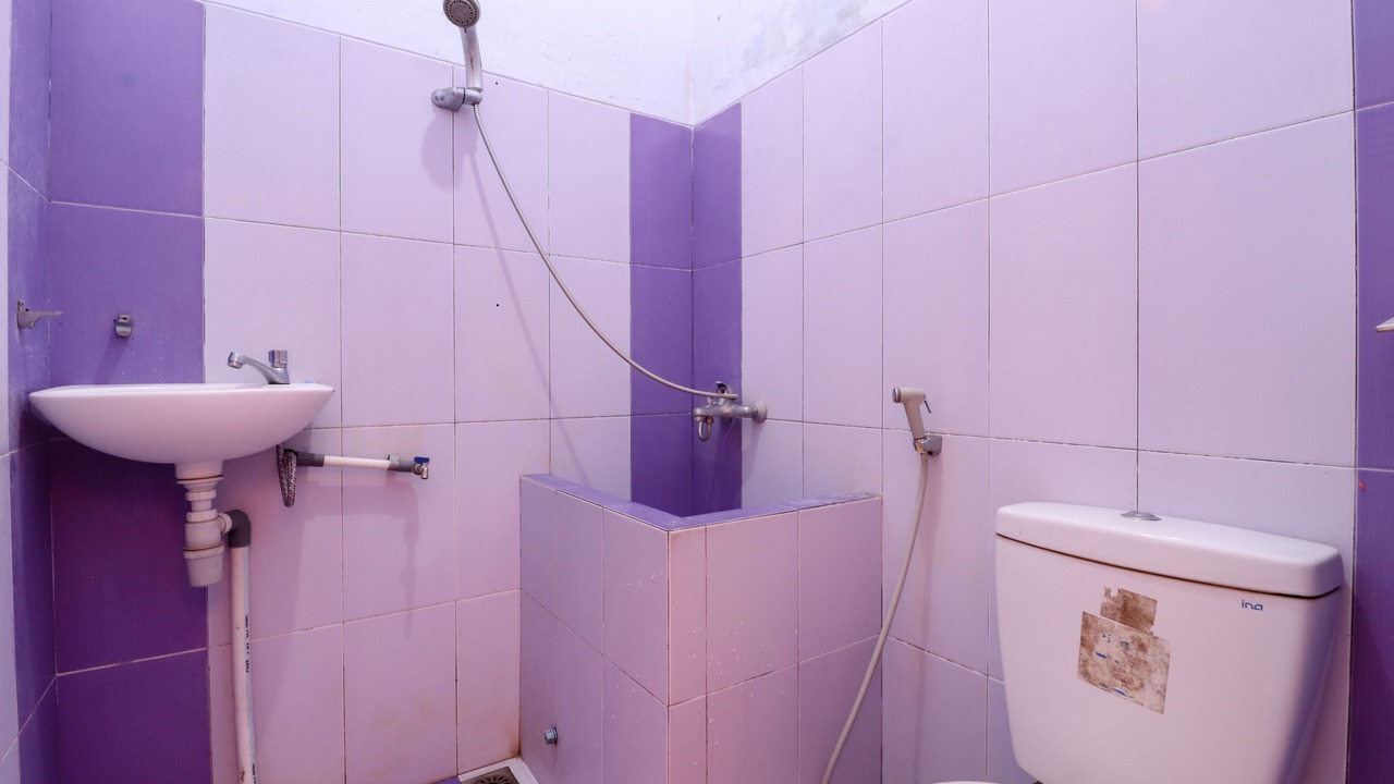 Photo of Bathroom in Mendut
