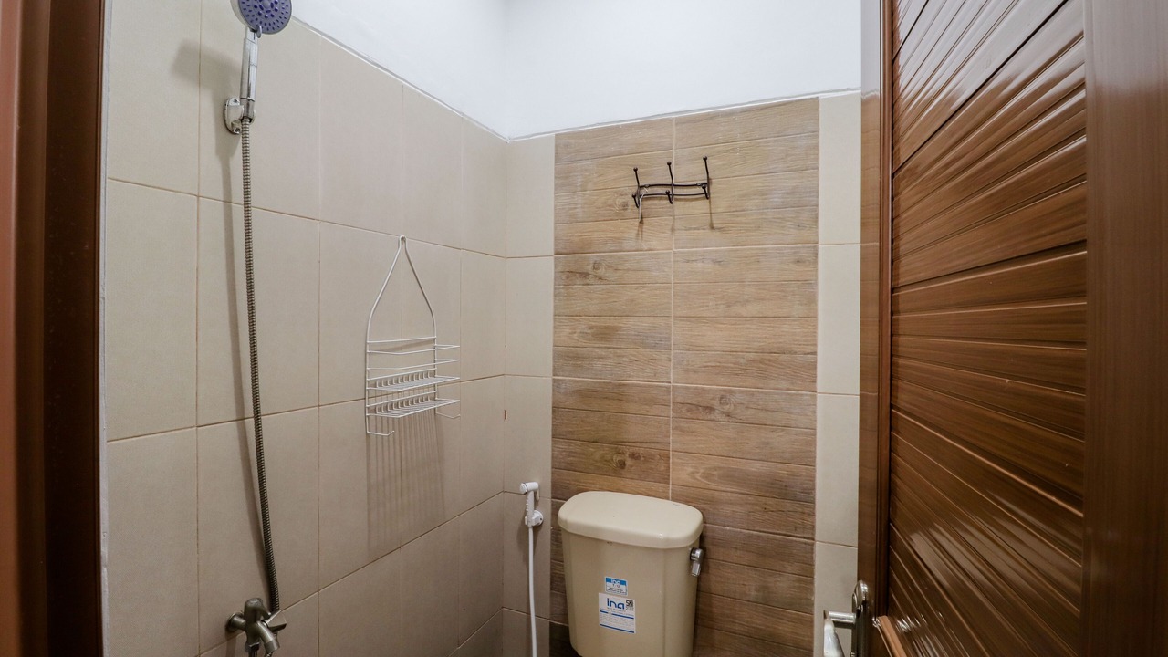Photo of Bathroom in Central Yogyakarta