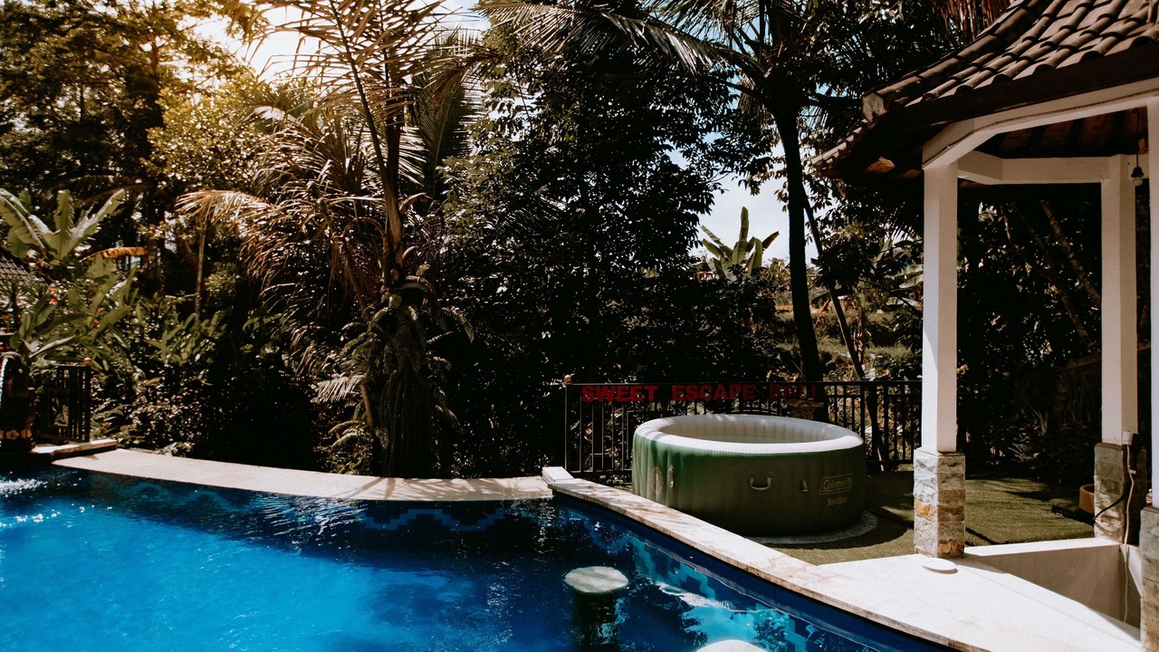 Photo of Outdoor in Selat
