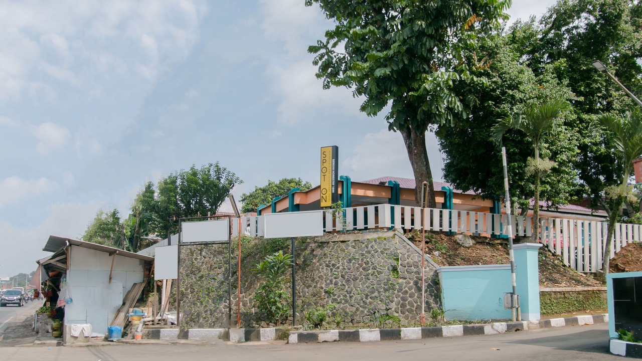 Photo of Outdoor in Tjihadak