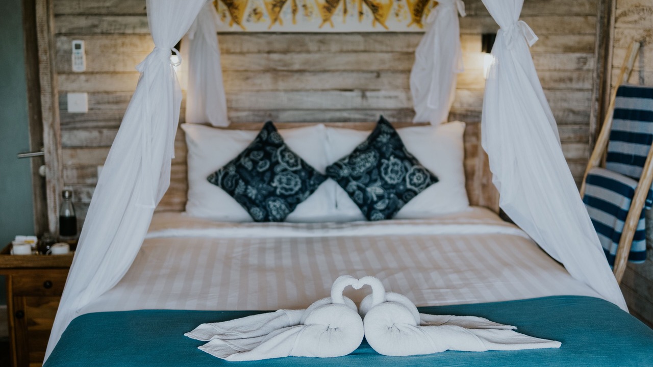 Photo of Bedroom in Mushroom Bay