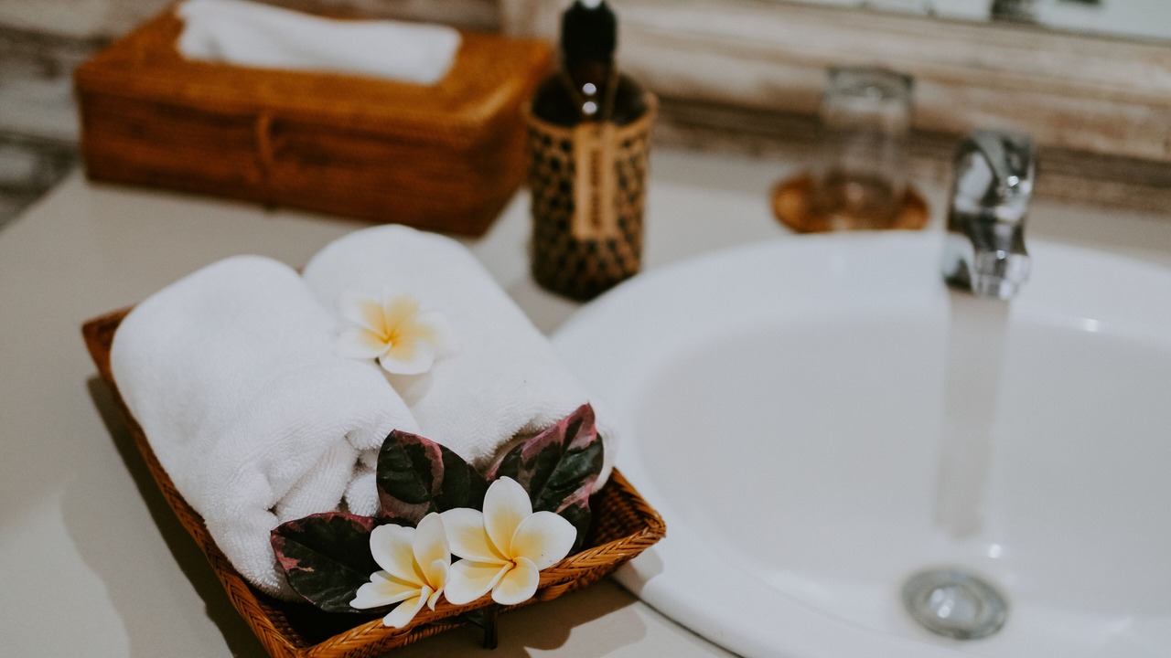 Photo of Bathroom in Mushroom Bay