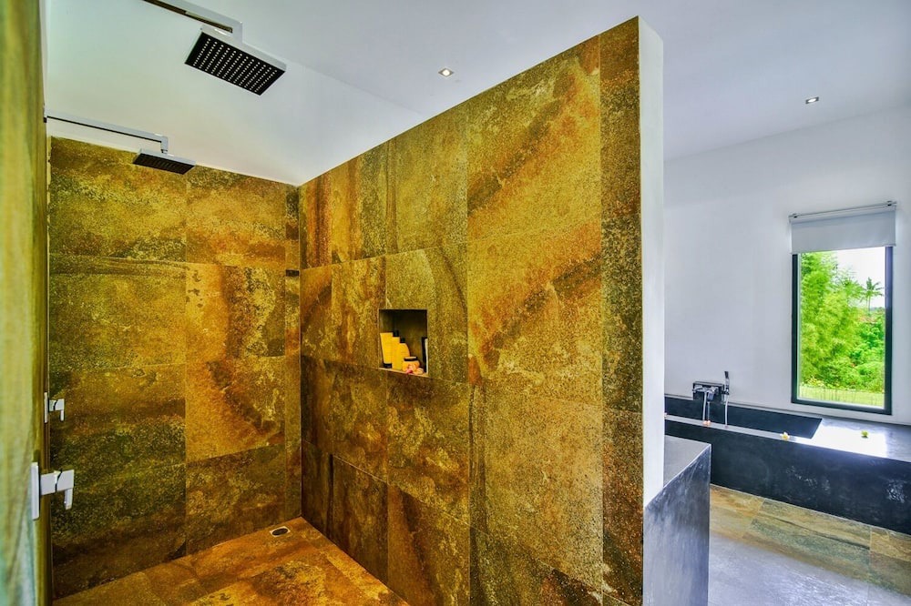Photo of Bathroom in Kalibukbuk
