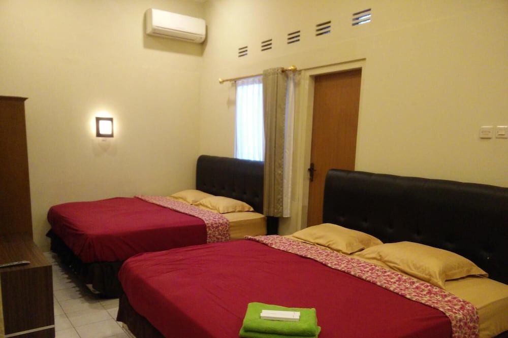 Photo of Bedroom in Malabar