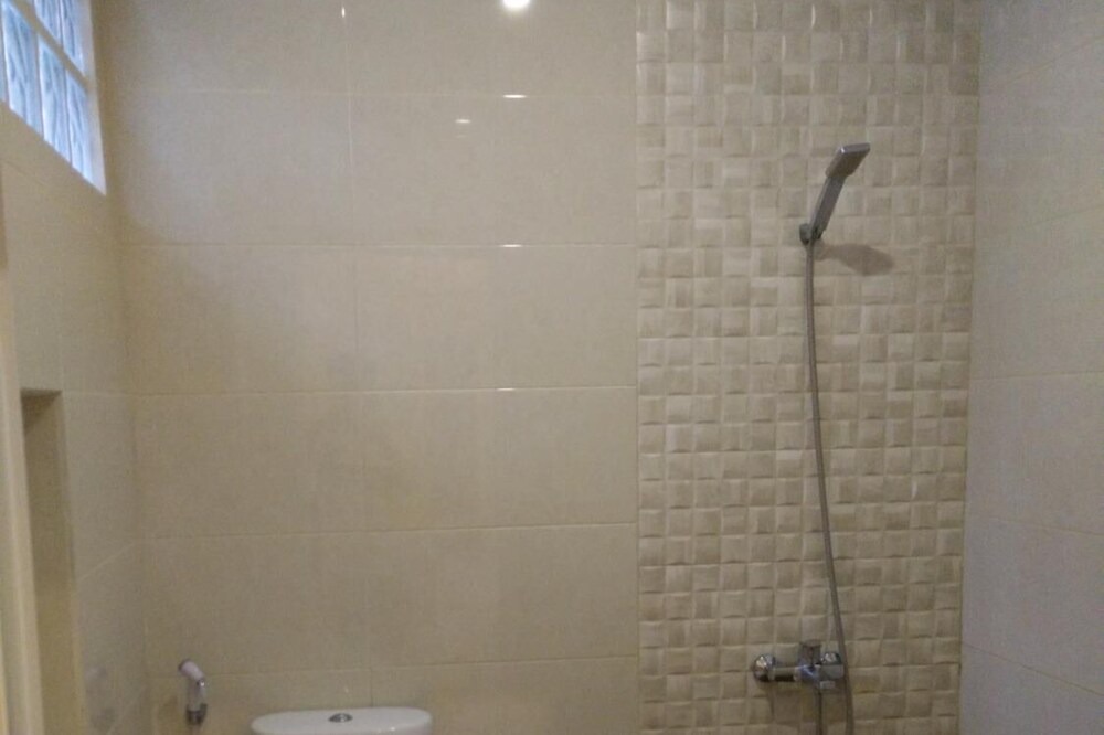Photo of Bathroom in Malabar