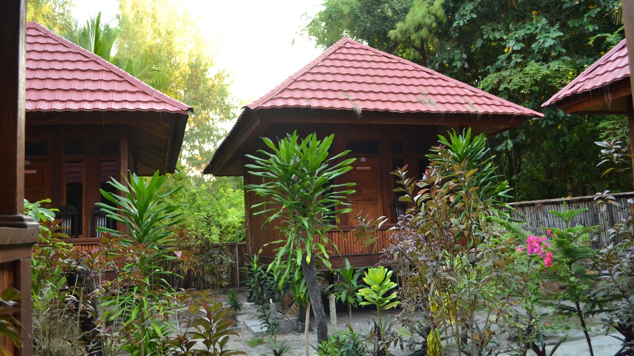 Photo of Others in Hoga Island