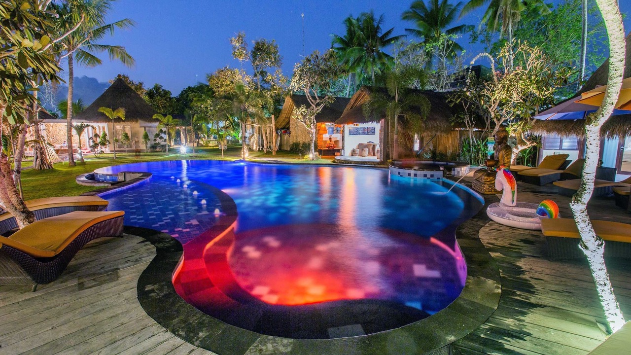 Photo of Outdoor in Mushroom Bay