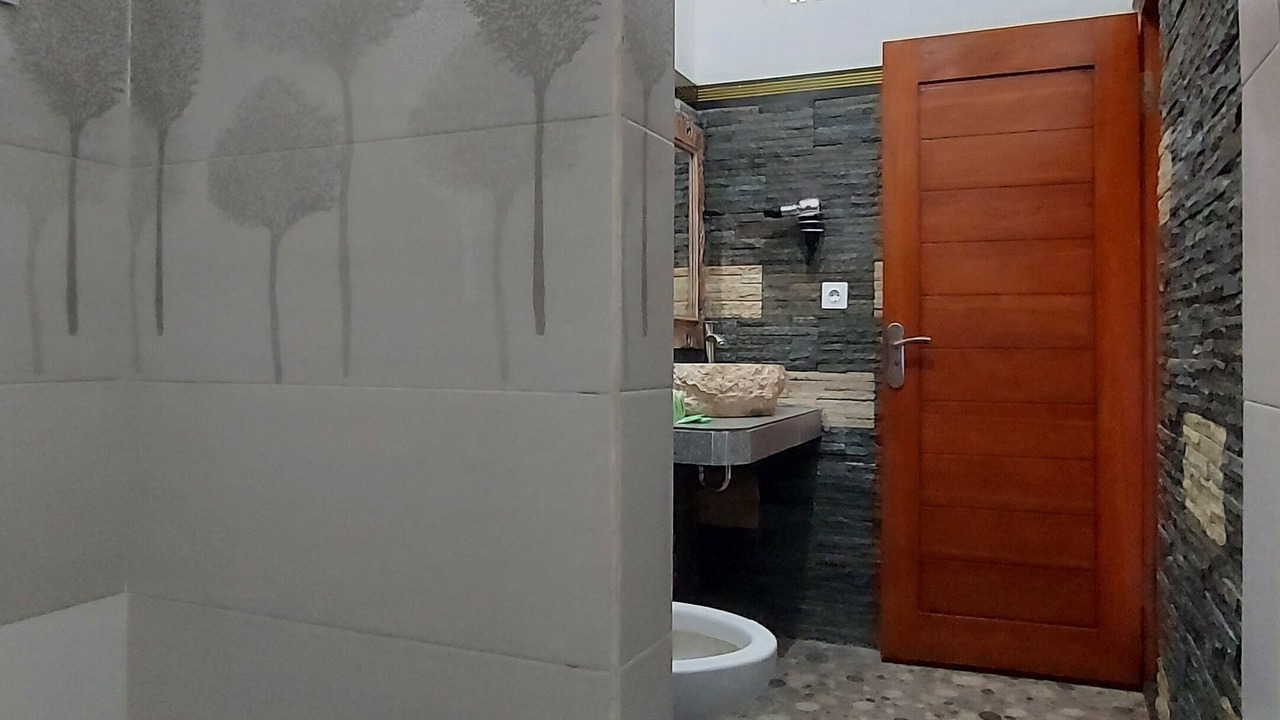 Photo of Bathroom in Anturan