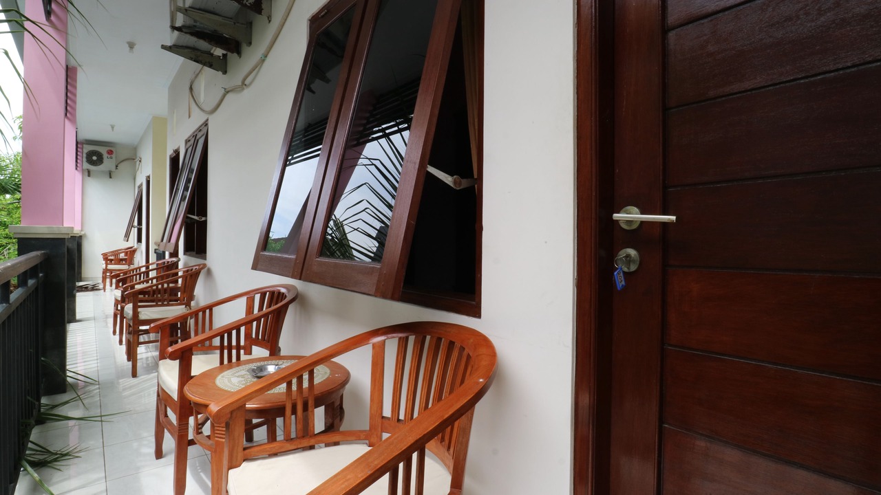 Photo of Patio Balcony in Sidakarya