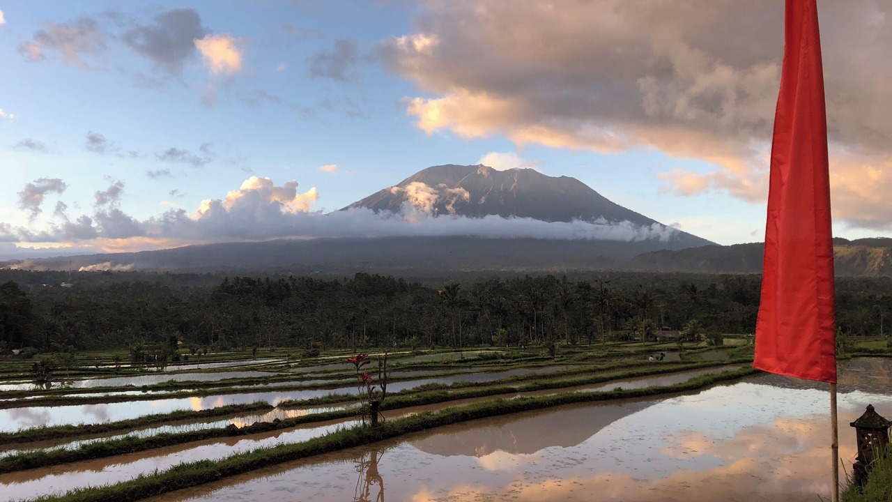 Photo of Outdoor in Selat