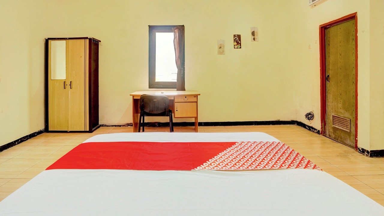 Photo of Bedroom in Surabaya