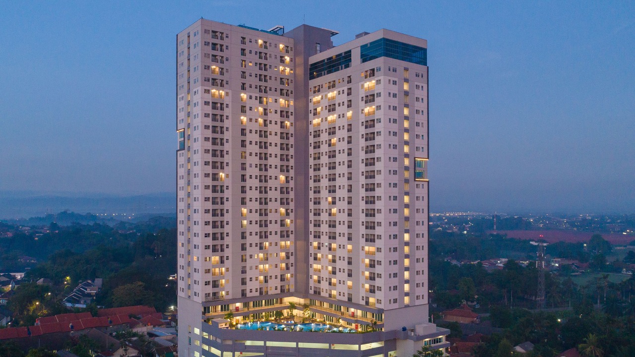 Photo of Buildings in Serpong