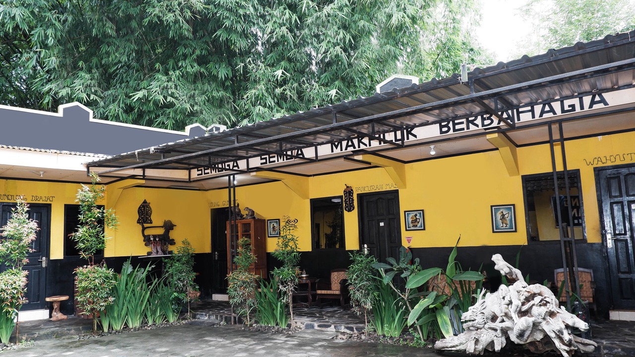 Photo of Outdoor in Mendut