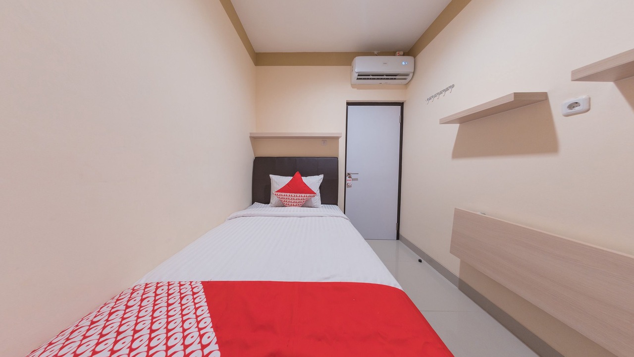 Photo of Bedroom in Old Jakarta