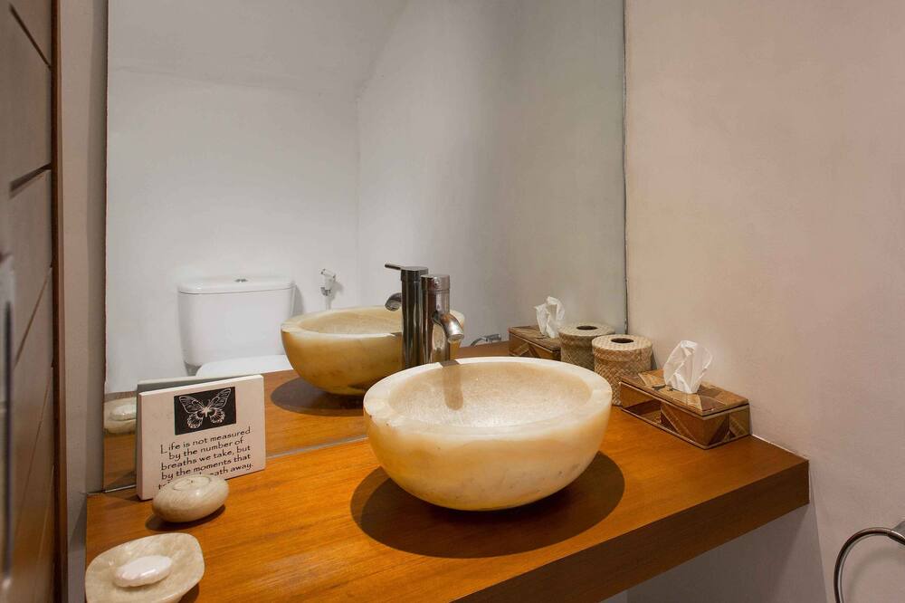 Photo of Bathroom in Batu Bolong