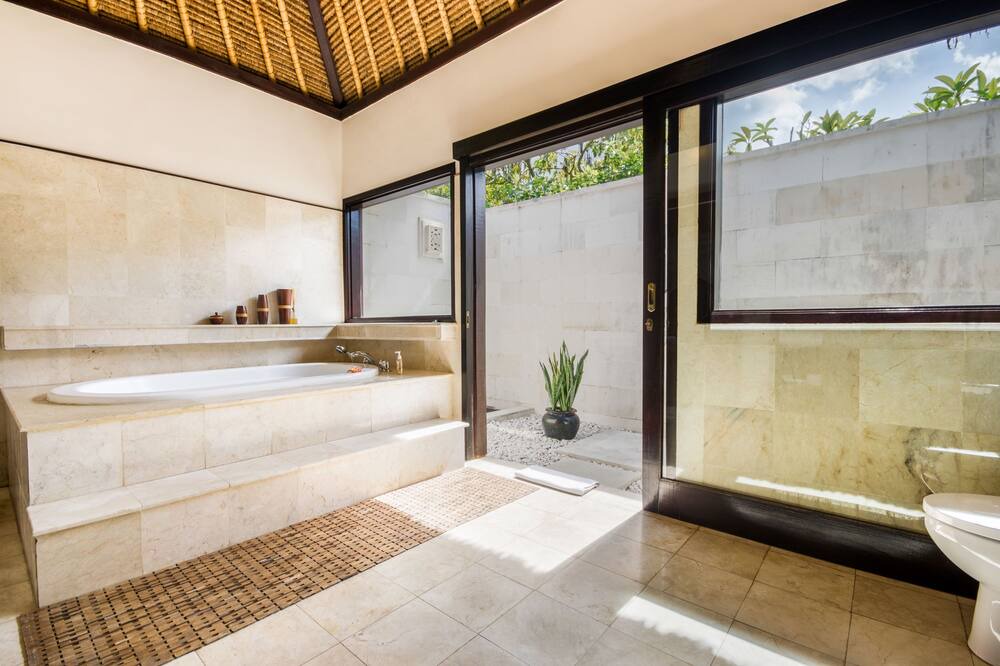 Photo of Bathroom in Jimbaran Bay