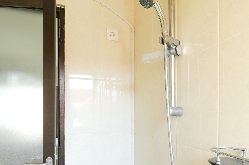 Photo of Bathroom in Tuban