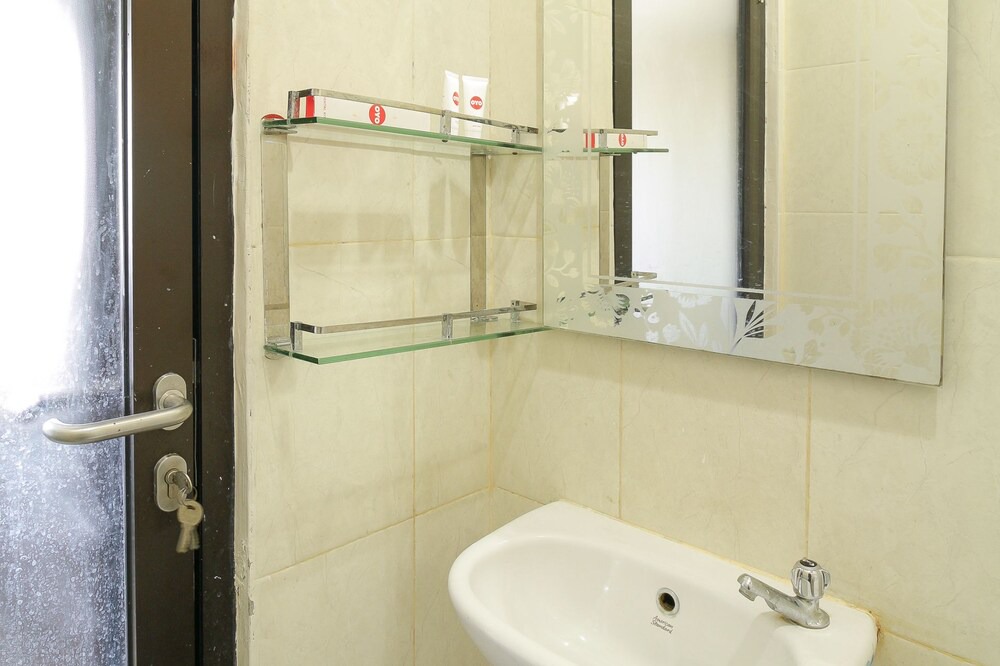 Photo of Bathroom in Tuban