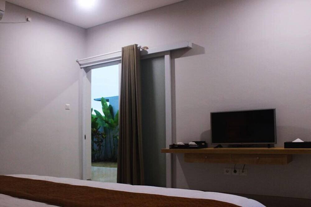 Photo of Bedroom in East Selemadeg