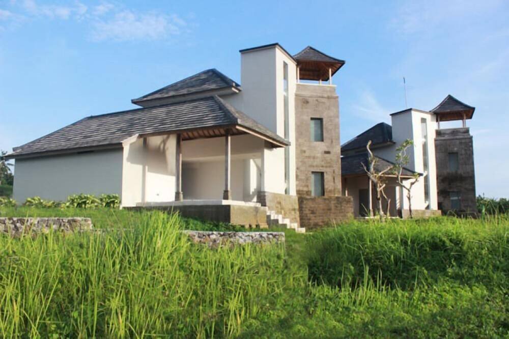 Photo of Outdoor in East Selemadeg