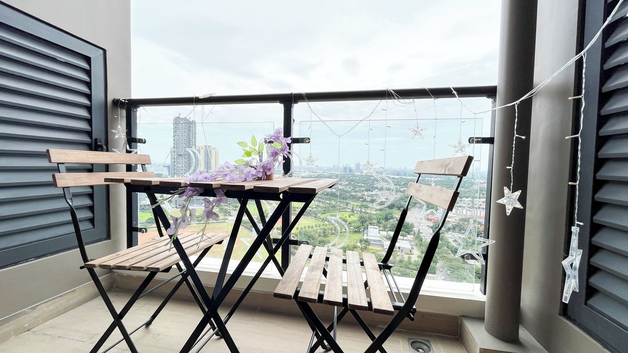 Photo of Patio Balcony in Bumi Serpong Damai