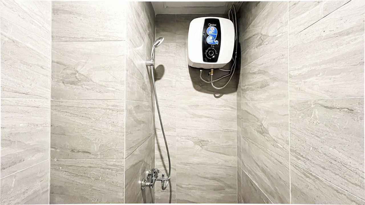 Photo of Bathroom in Panunggangan Utara