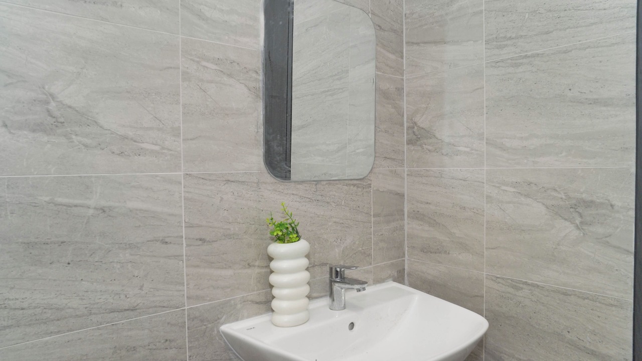 Photo of Bathroom in Panunggangan Utara