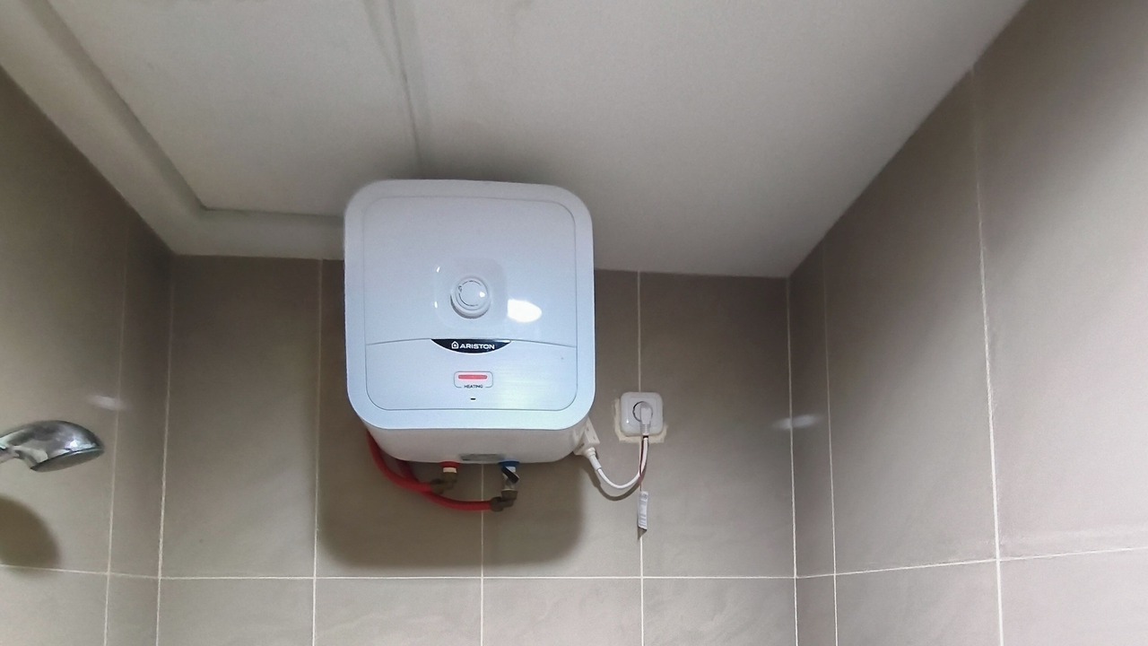 Photo of Bathroom in Hegarmanah