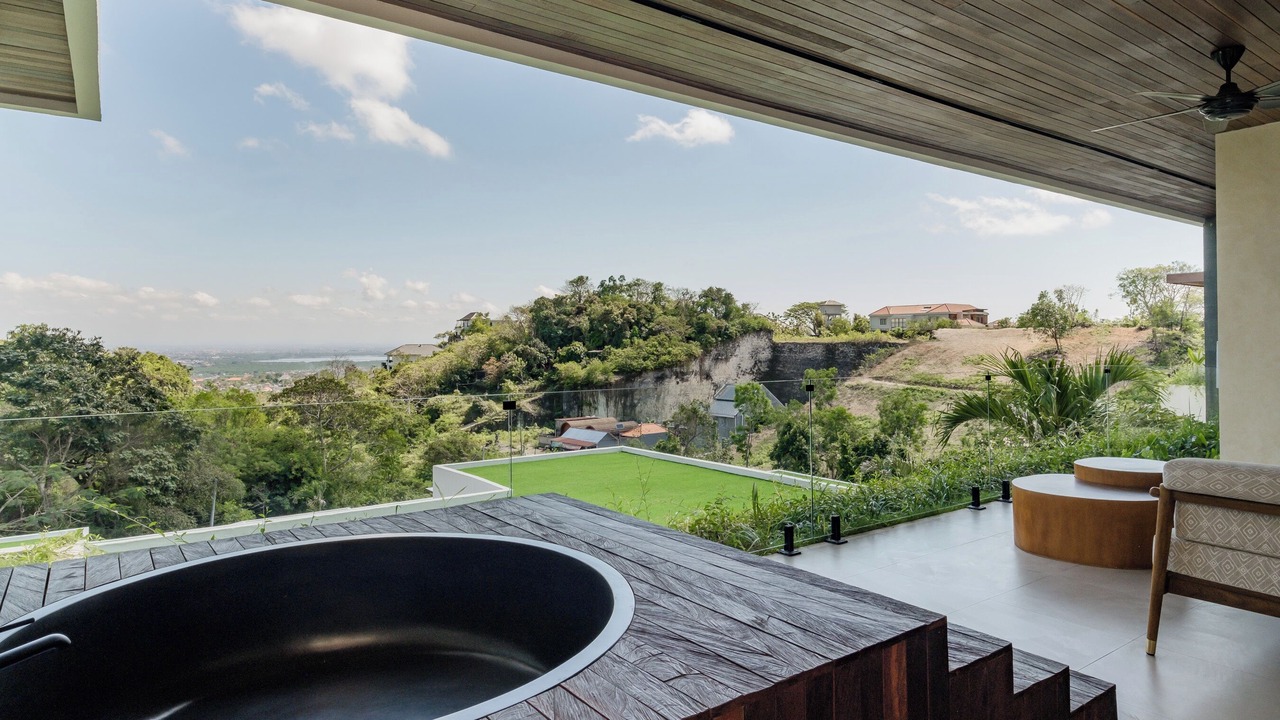 Photo of Patio Balcony in Bukit