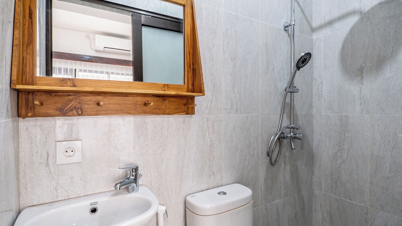 Photo of Bathroom in By Pass Ngurah Rai