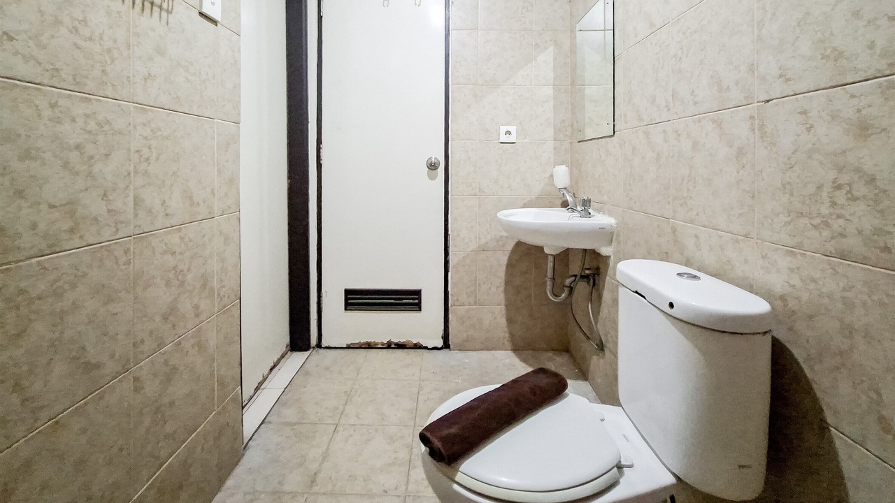 Photo of Bathroom in Panunggangan Utara