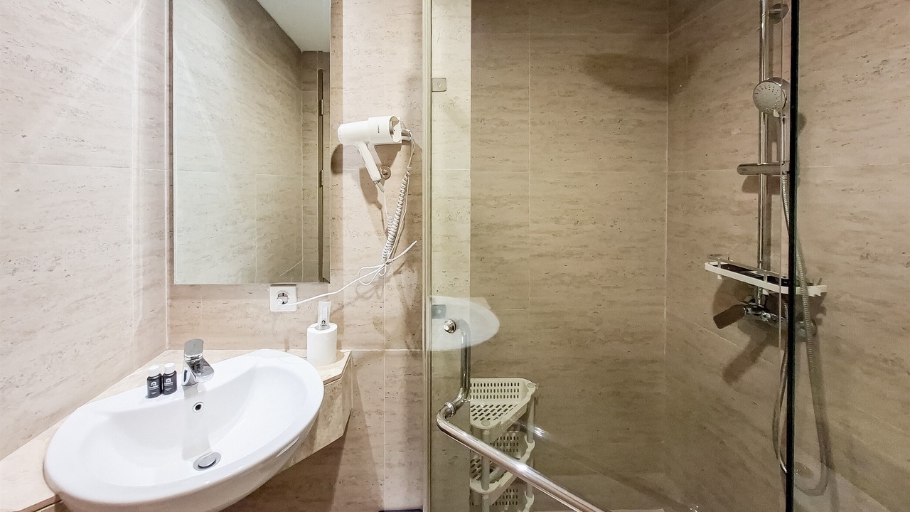 Photo of Bathroom in Pantai Indah Kapuk