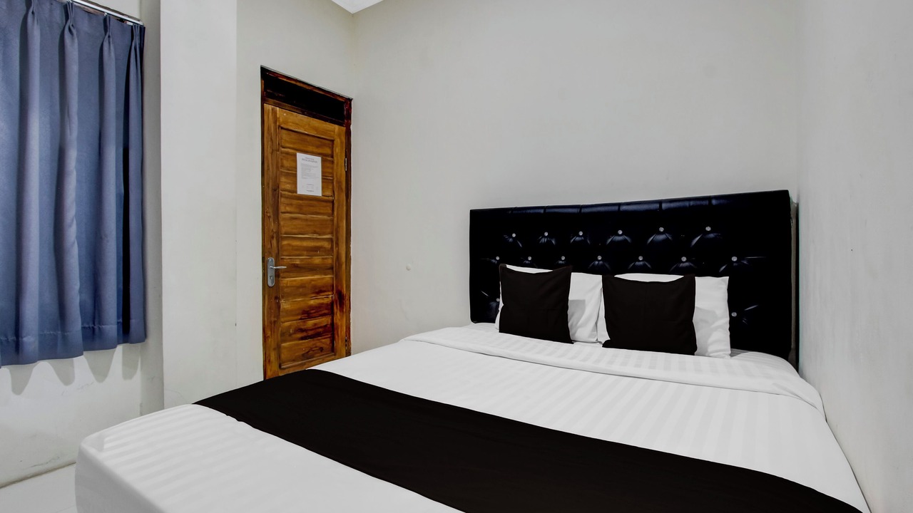 Photo of Bedroom in West Semarang