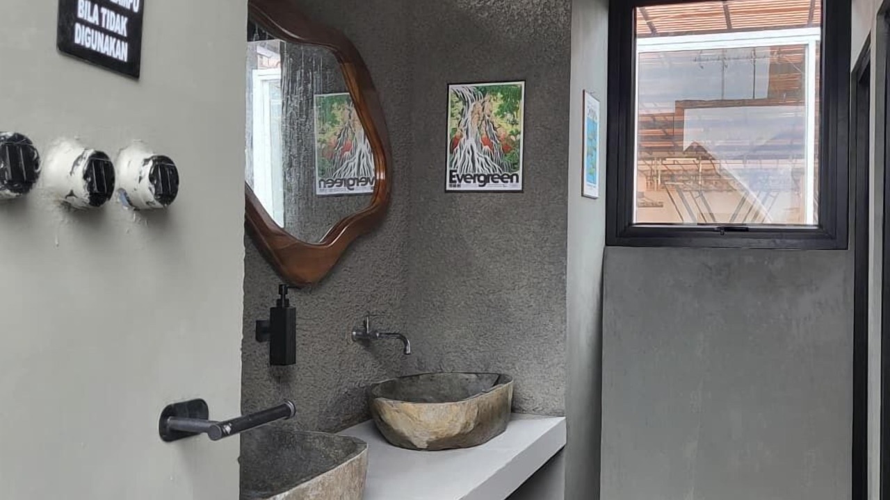 Photo of Bathroom in Bogor Timur