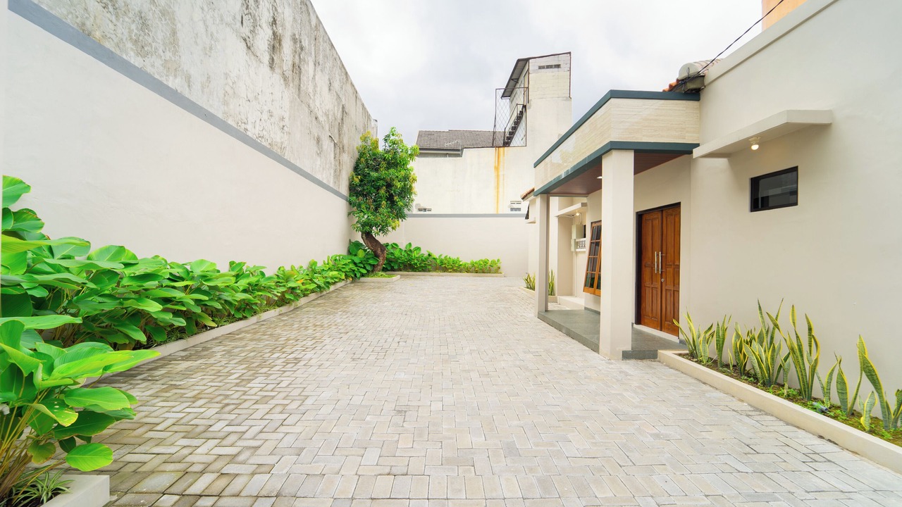 Photo of Outdoor in Laweyan