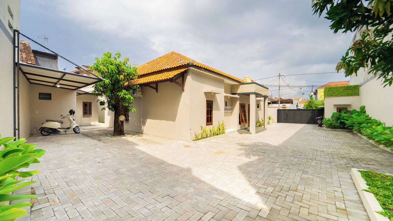 Photo of Outdoor in Laweyan
