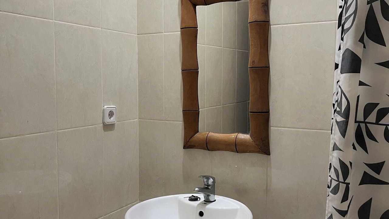 Photo of Bathroom in Bira
