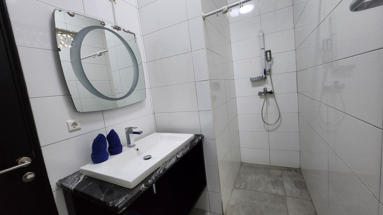 Photo of Bathroom in Sengkidu