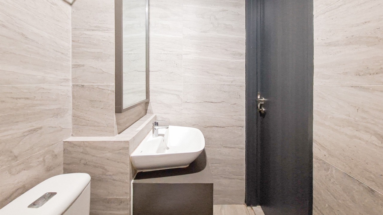 Photo of Bathroom in Panunggangan Utara