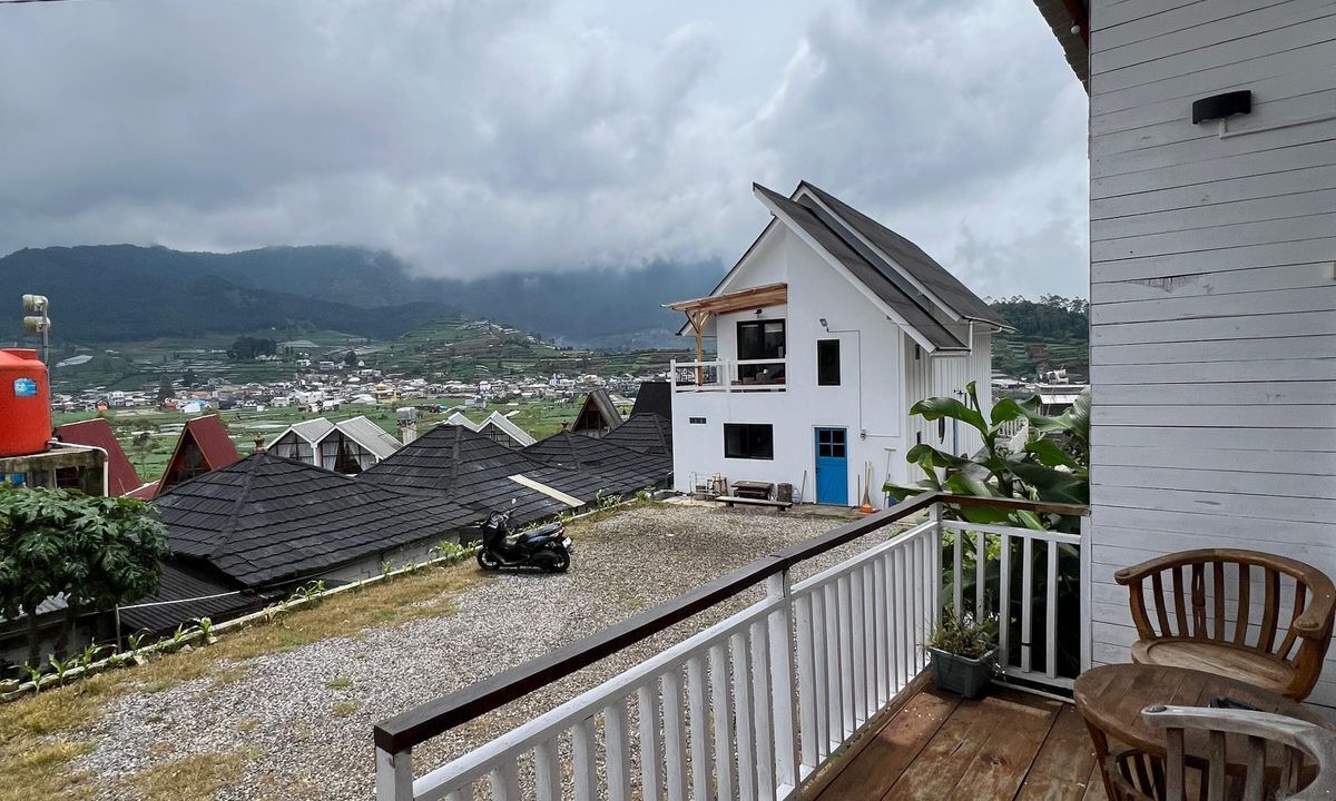 Photo of Patio Balcony in Dieng Kulon
