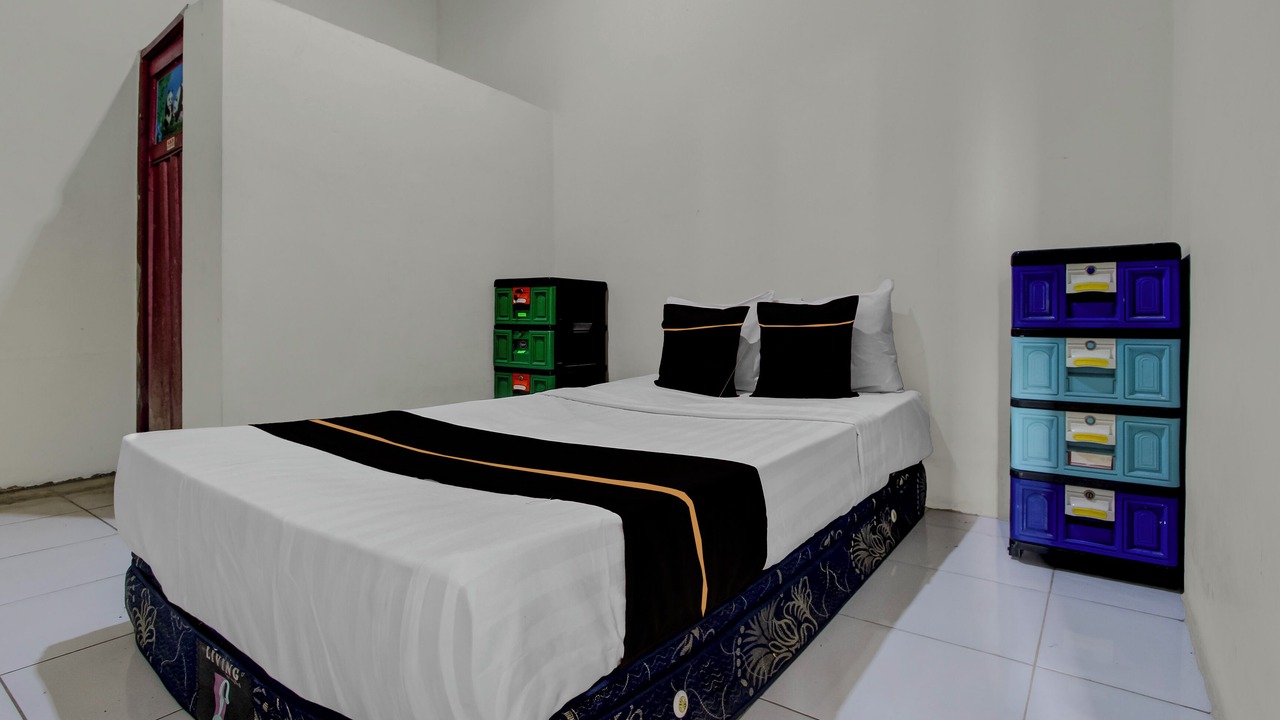 Photo of Bedroom in Ngemplak