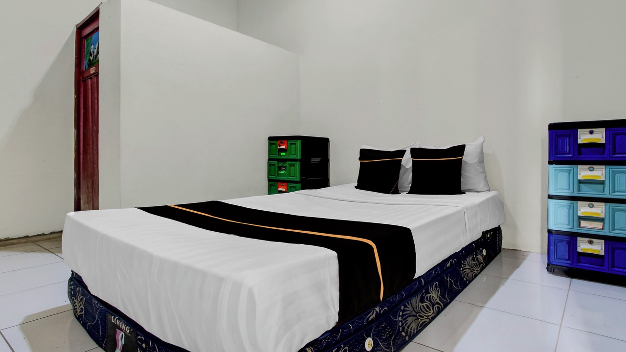 Photo of Bedroom in Ngemplak