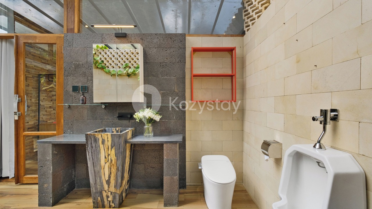 Photo of Bathroom in Ciburial