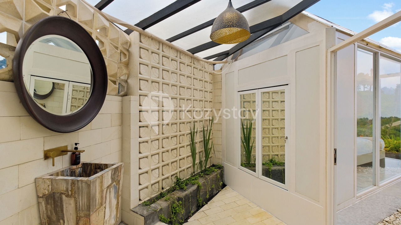 Photo of Bathroom in Ciburial